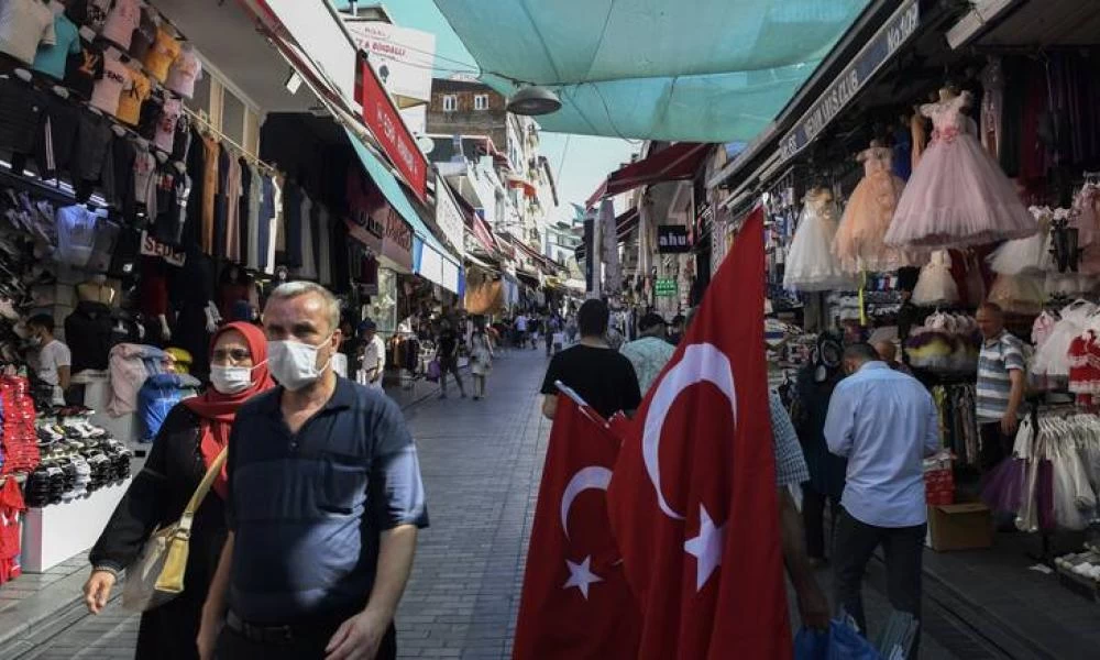 Τουρκία: Ανθρωπιστική κρίση φέρνει η υποβάθμιση της οικονομίας